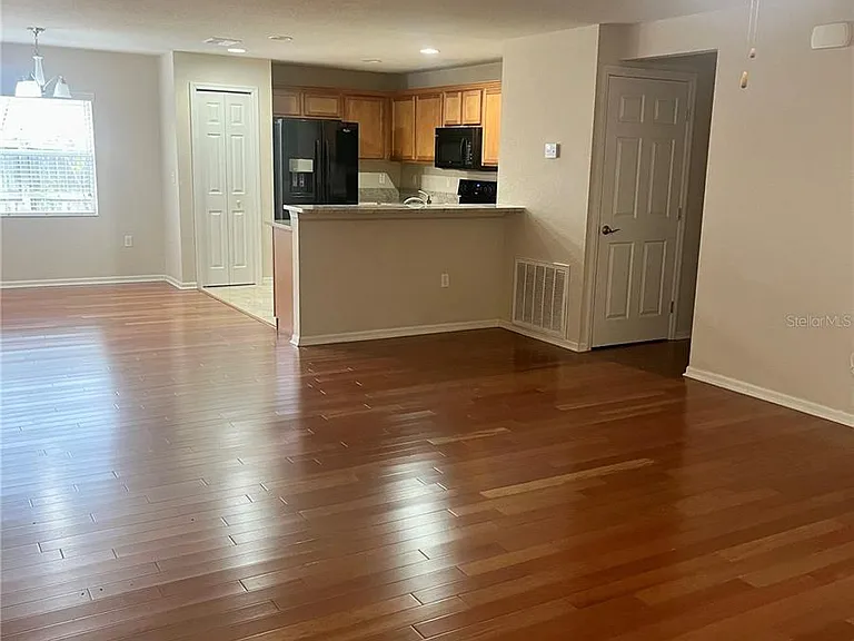308 Windsor St2_12152023