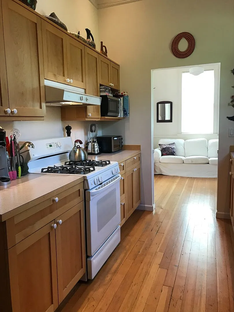 Peaceful and Historic Bainbridge Island Home — Photo 3