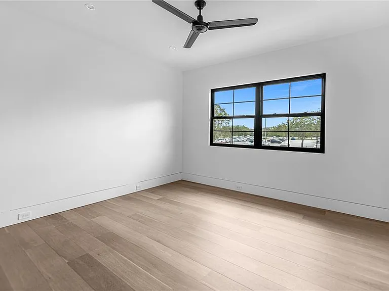 1814 Barker Dr — Photo 28
