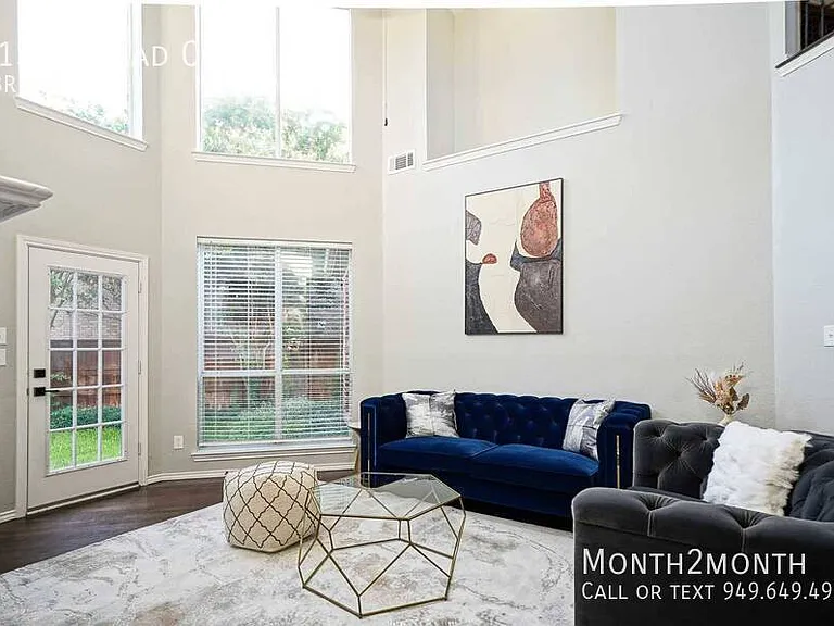 2137 Goliad Cir — Photo 1