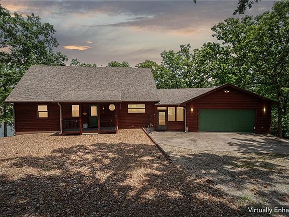4th image of 23069 Peppermint Dr