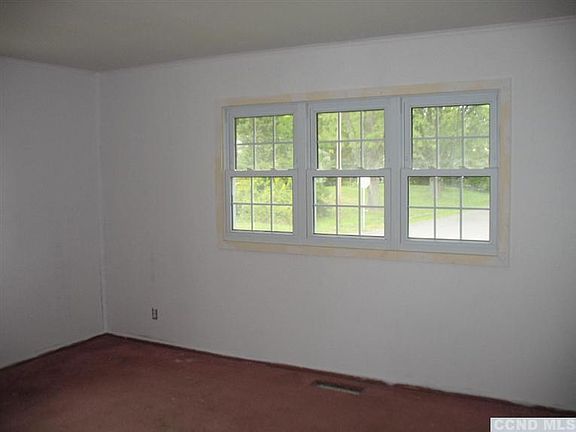 5th image of 29 Virginia Ave