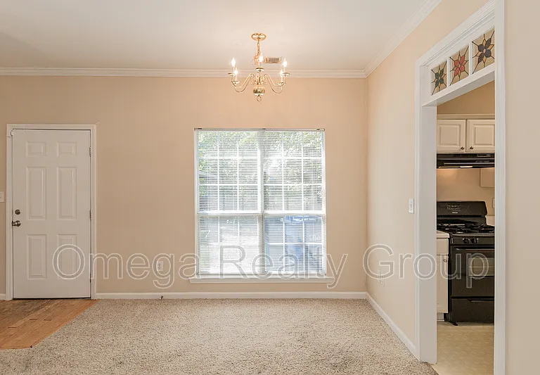570 Treymoor Lake Cir — Photo 10