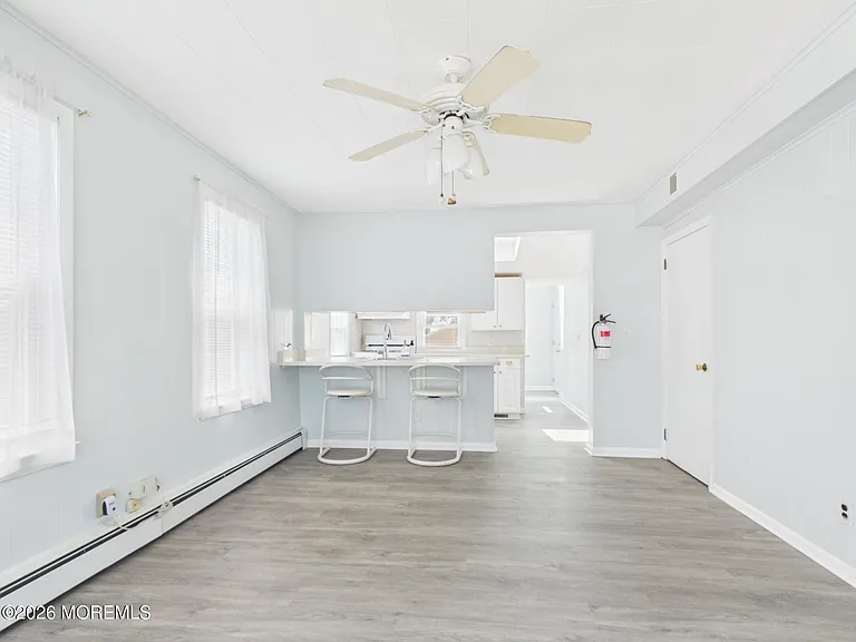 325 15th Ave — Photo 5