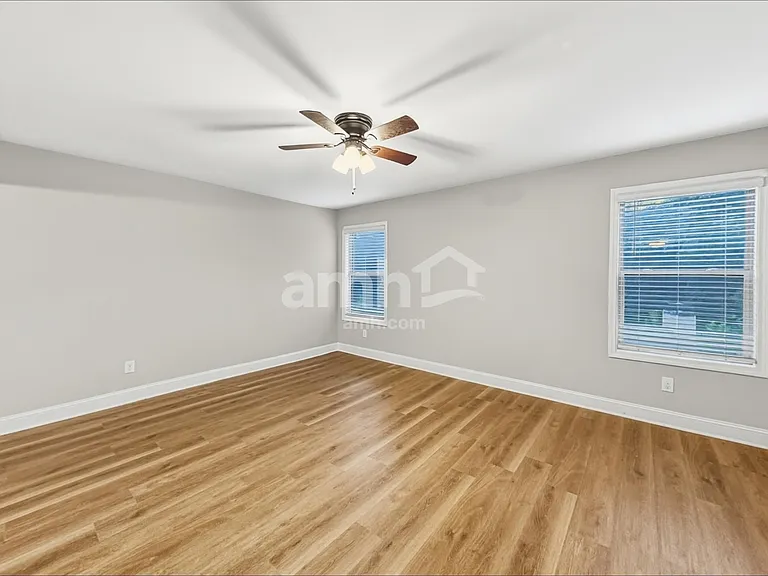 1200 Victoria Walk Ln — Photo 22