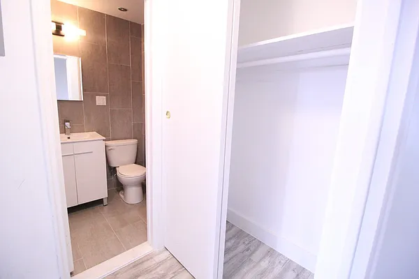 Rented by Kian Realty | media 13