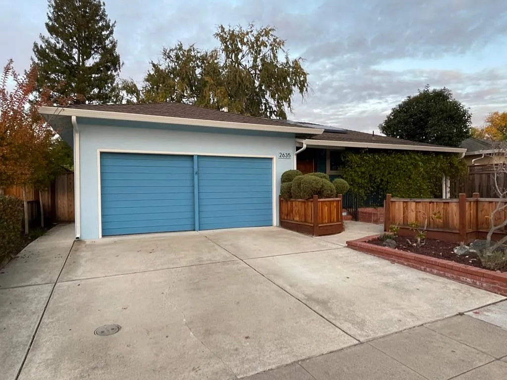 4 bed, 1532 sqft, $6,995 — Photo 2