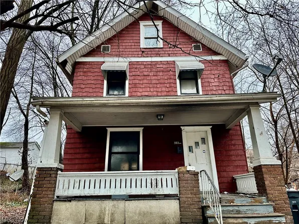 1031 Fairbanks Pl, Akron, OH 44306