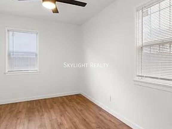 3rd image of 4442 Wilson Ave #4442