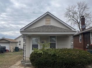 1013 Iowa St, Madison, IL 62060