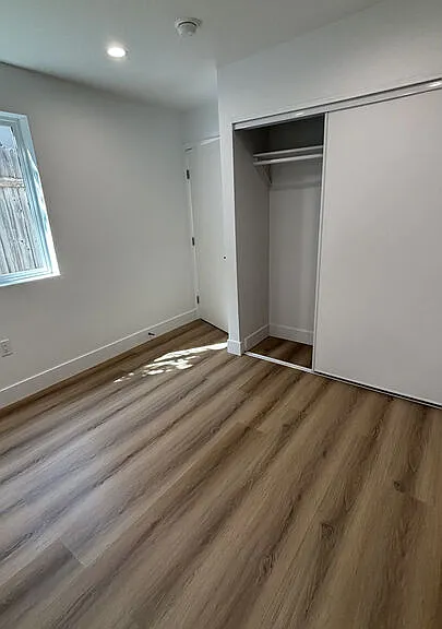 2437 Centinela Ave #11 — Photo 9