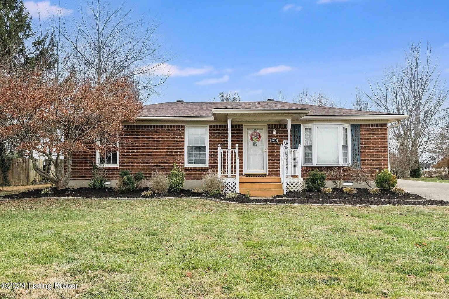 11685 Highway 44 E photo 1