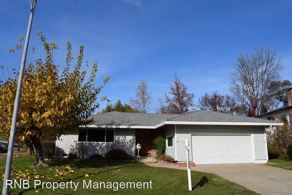 1101 Audrey Way photo 1