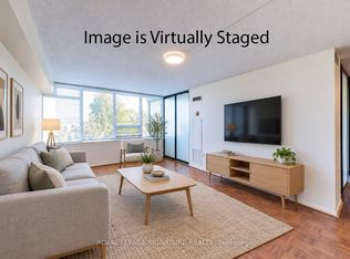 55 Skymark Dr #208, Toronto, ON M2H3N4