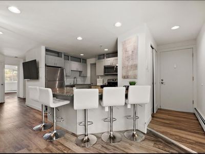 14004 Waterbury Dr APT 1106, Crestwood, IL, 60445