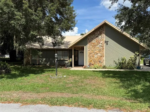 22 Pine Circle Way, Ocala, FL 34472