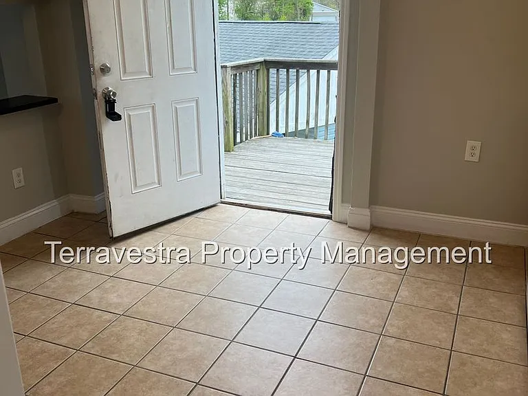 110 Woodbury-Turnersville Road — Photo 6