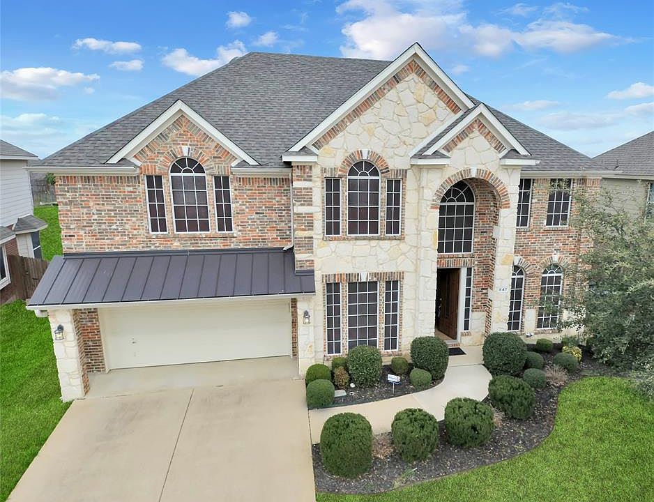 1st image of 847 Peach Ln