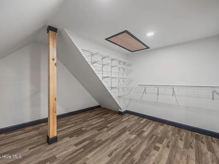 164 Bay View Dr — Photo 32