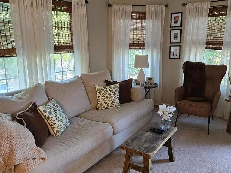 5011 Tudor Dr — Photo 3