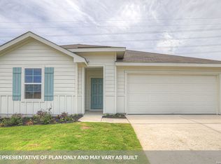 1008 VILLAGE RUN, Seguin, TX 78155