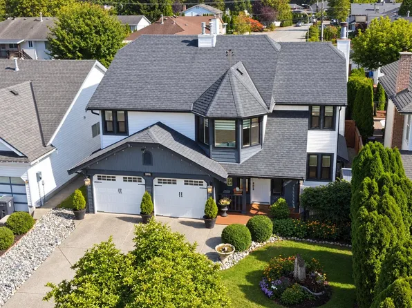 8998 203b St, Langley, BC V1M 1Y6