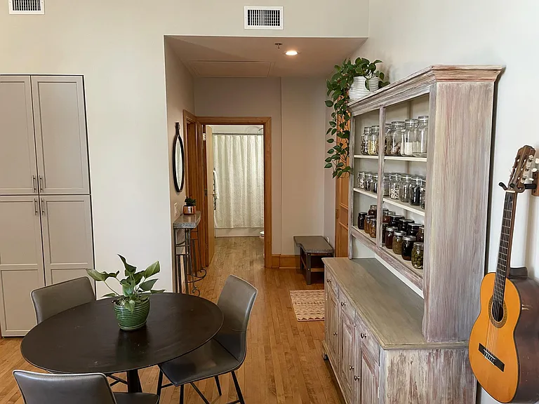 59C College St #407 — Photo 19