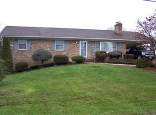 90 Sharon St, Harrisonburg, VA 22801