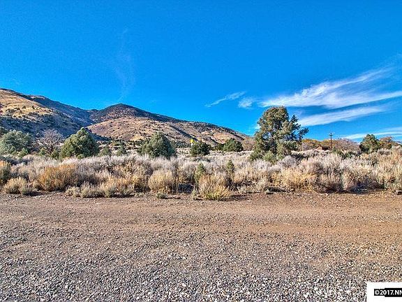 5th image of 2028 Goldfield Dr