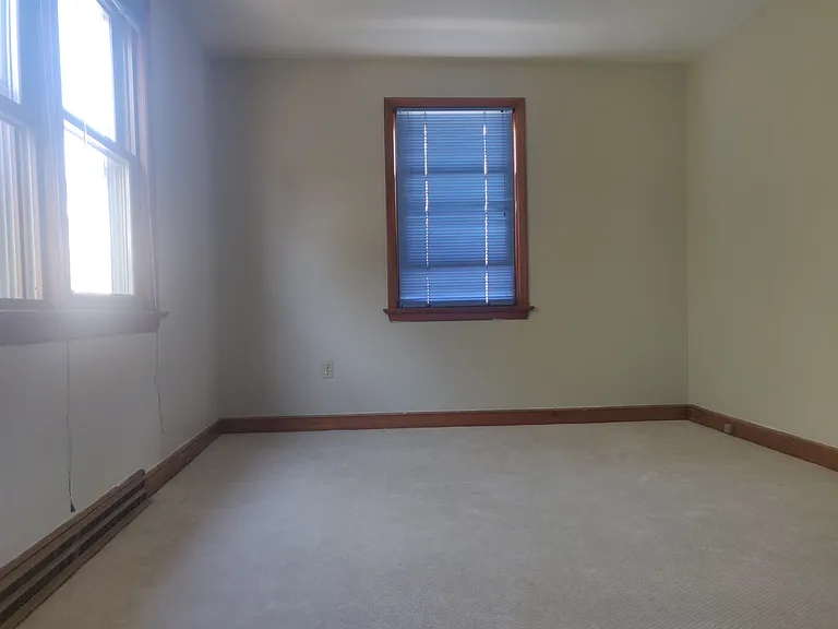 4 Carlson Ct #2 — Photo 9