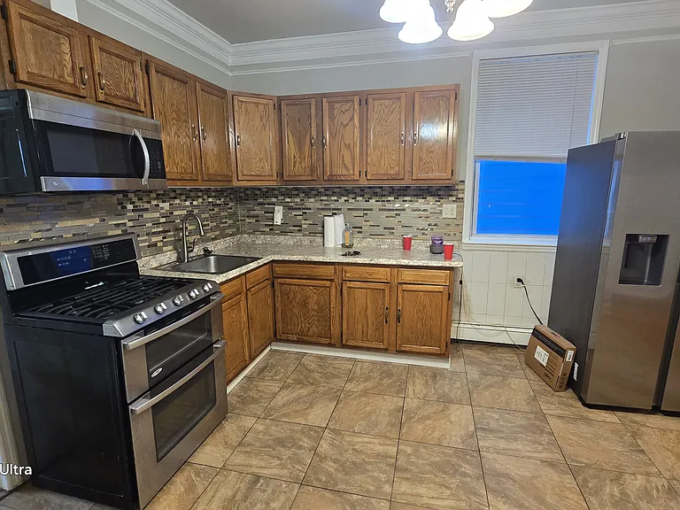 1429 Franklin St #1 — Photo 31