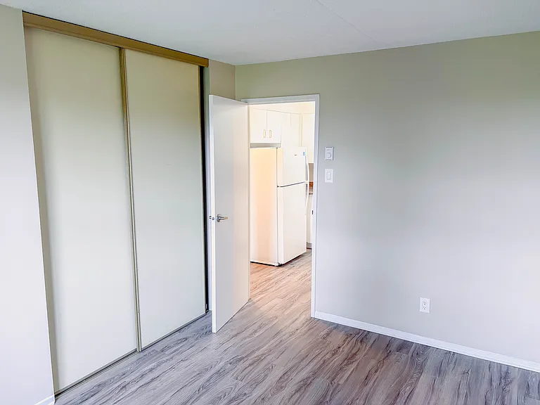 89 Stonehurst Ave — Photo 15