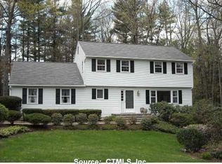 3 Watson Dr, West Simsbury, CT 06092