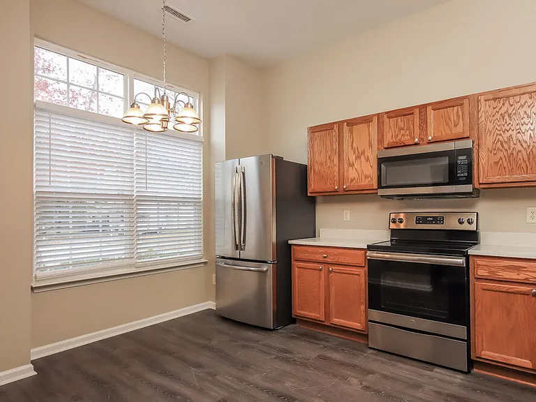 3952 Tyler Bluff Ln — Photo 6