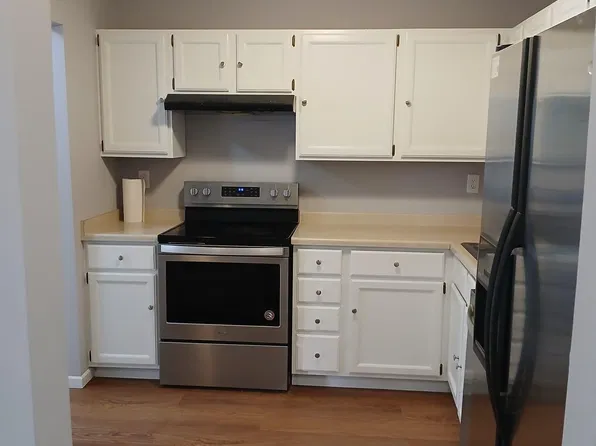 3232 Fremont Ave N APT 215, Minneapolis, MN 55412