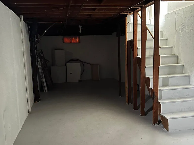 15 Barrows St #B — Photo 11