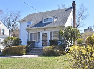 254 Scarsdale Rd, Tuckahoe, NY 10707