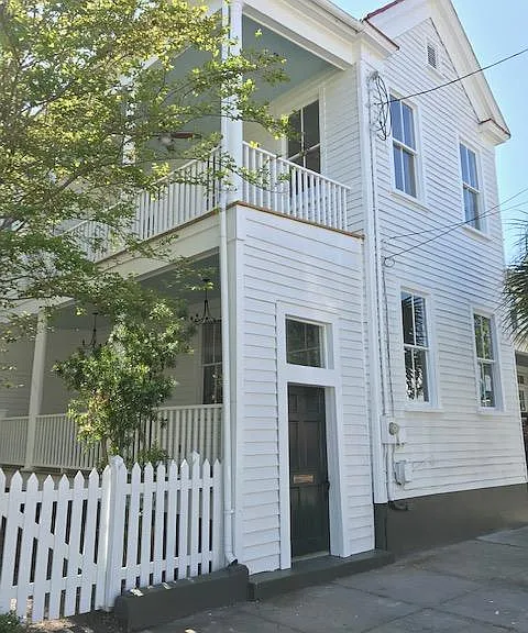 7 Perry St — Photo 1