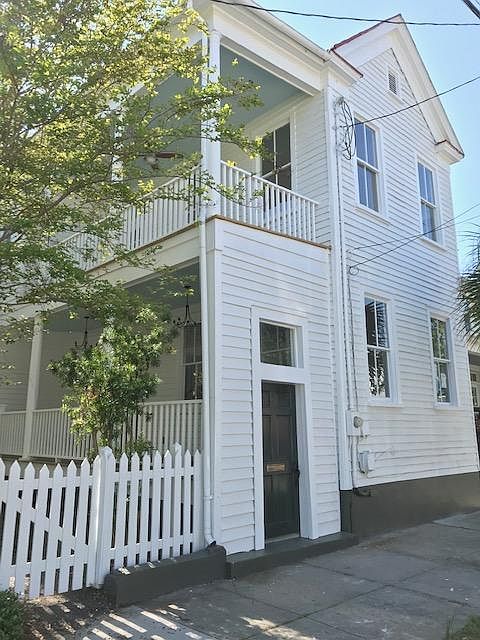 1st image of 7 Perry St