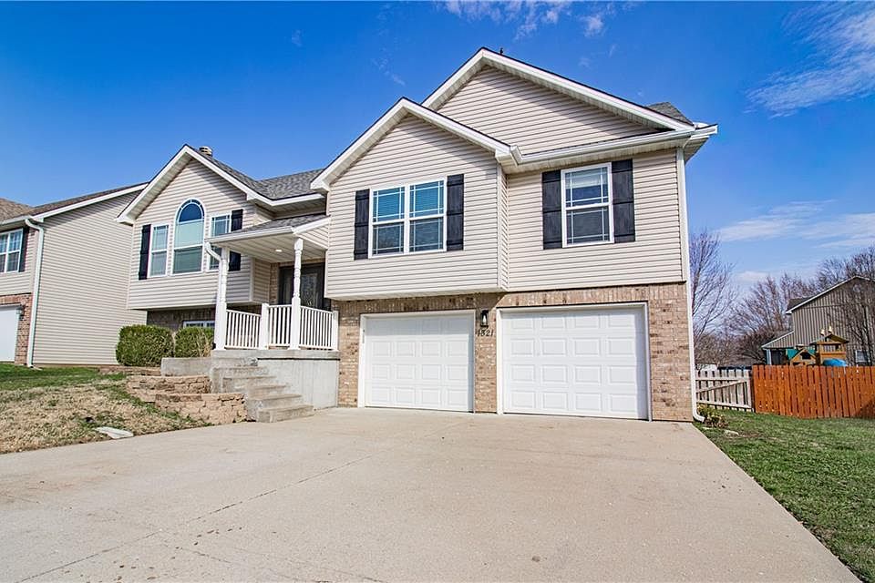1st image of 1321 Fawn Ln