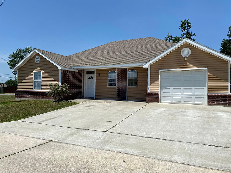 1st image of 5002 Weston Dr