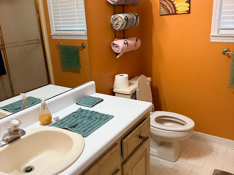 45 Hamilton Dr — Photo 6