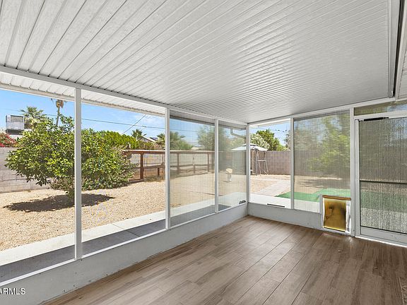 3rd image of 10120 W RIVIERA Drive