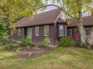 97 Old Amherst Rd, Sunderland, MA 01375