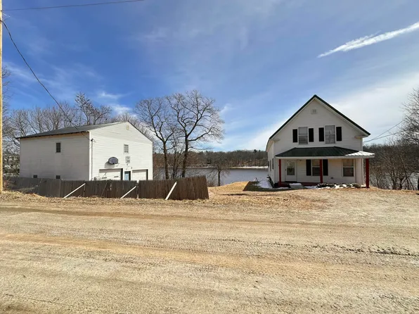 1 Henderson Court, Fairfield, ME 04937
