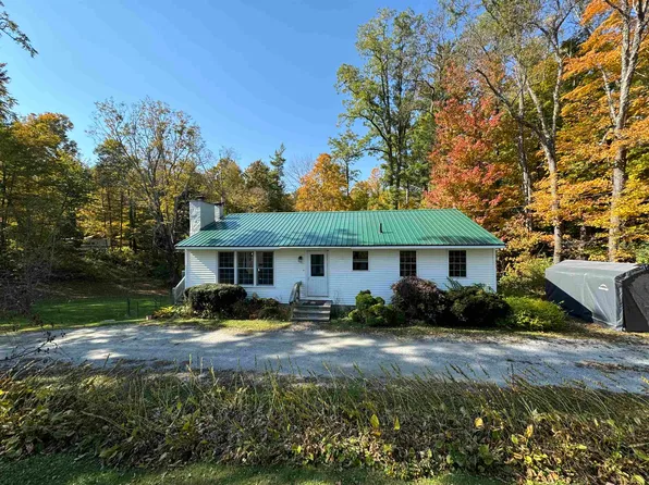 328 Easy Street, Danby, VT 05739