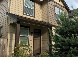 275 NE Sloan Way, Hillsboro, OR 97124