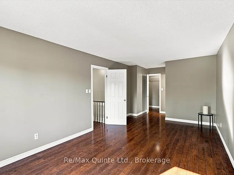 12 Brimley Ct — Photo 10