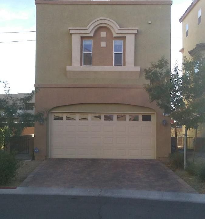 1st image of 1733 Travis Jason Ave