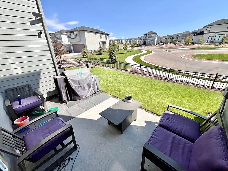 9056 Wolf Valley Dr — Photo 3